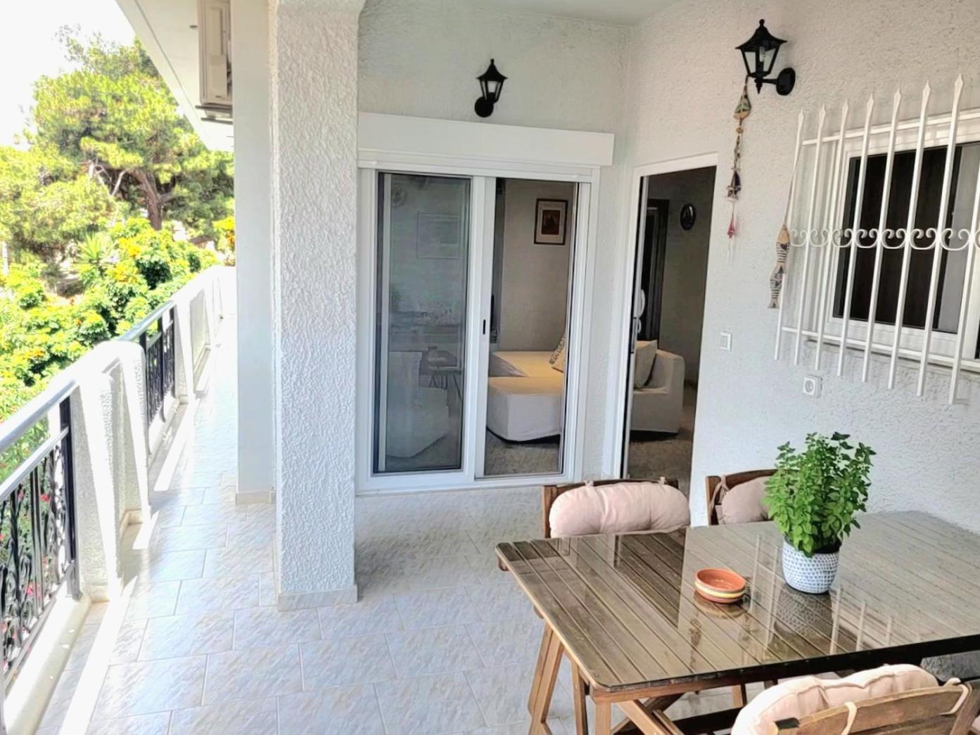 Aphrodite'S Apartments Артемида Екстериор снимка
