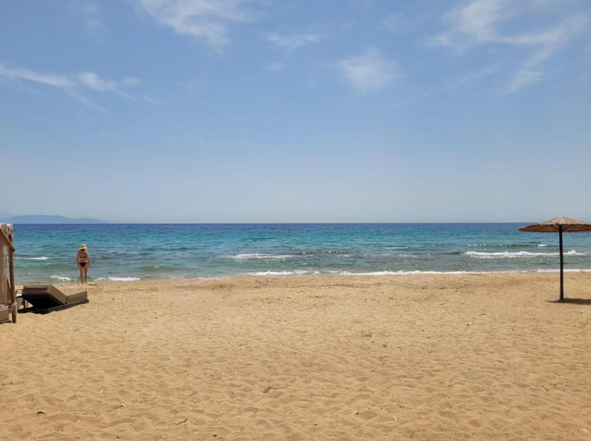 Aphrodite'S Apartments Артемида Екстериор снимка